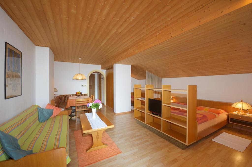 Apparthotel Taufenbrunn Parcines Szoba fotó